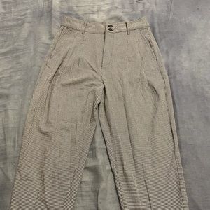 Madewell pleated taper wide-leg pants in mini houndstooth